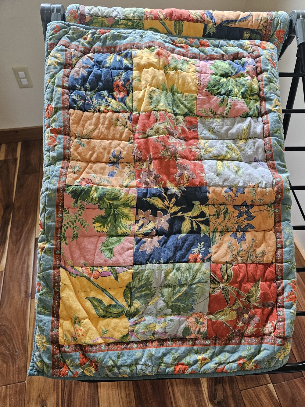 THE COMPANY STORE Multicolor Floral Patchwork Quilted Pillow Shams Set Of 2